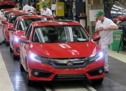 Honda запускает производство 10-ого поколения Civic 